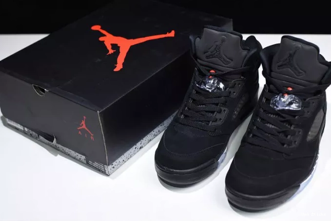 Jordan 611 545 - Retro x Air 5 Comfortable - Jordan AV9175- Paris Air Saint-Germain 1001